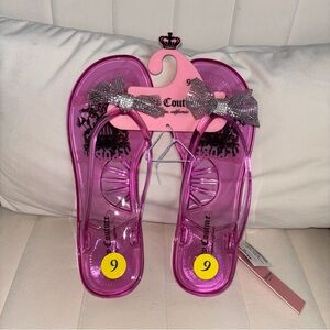Juicy Couture Pink Jelly FlipFlops Sandals with Silver Bows